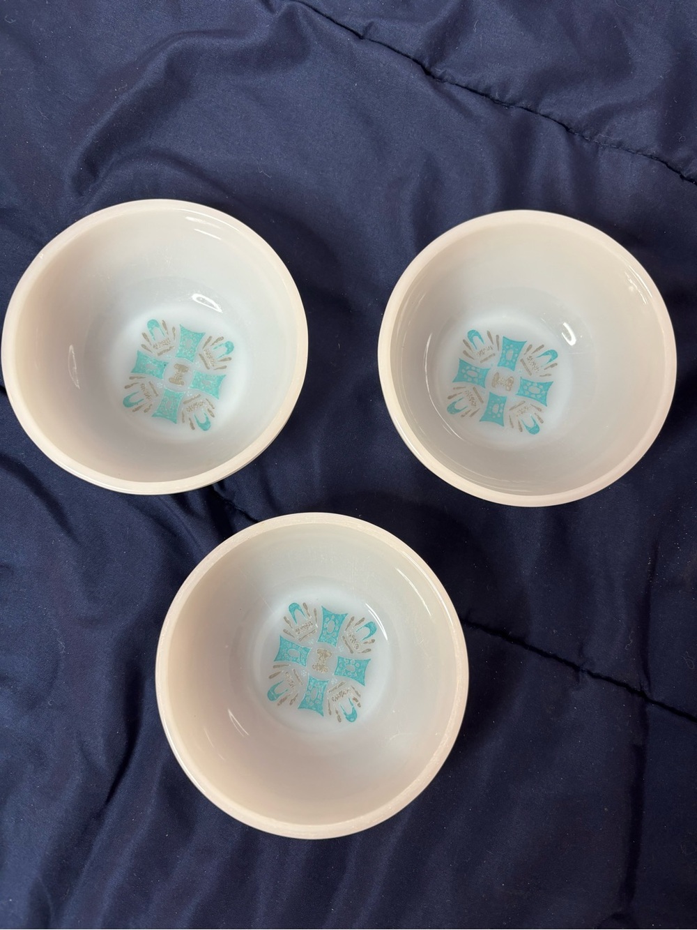 vintage ROYAL (USA) Blue Heaven 3 soup/cereal bowls oven-to-table discontinued